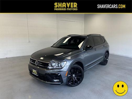 Platinum Gray Metallic 2021 Volkswagen Tiguan 2.0T SE 4MOTION
