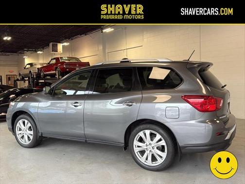 2018 Nissan Pathfinder SL