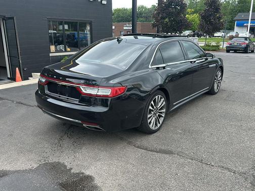 Infinite Black 2020 Lincoln Continental Reserve