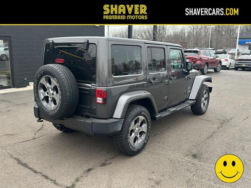 2016 Jeep Wrangler Unlimited Sahara