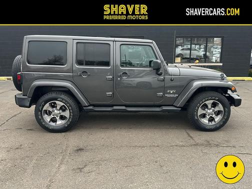 2016 Jeep Wrangler Unlimited Sahara