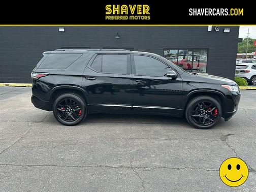 Mosaic Black Metallic 2018 Chevrolet Traverse Premier