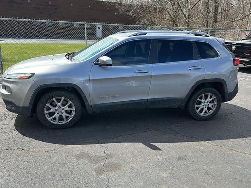 Billet Silver Metallic Clearcoat 2016 Jeep Cherokee Latitude