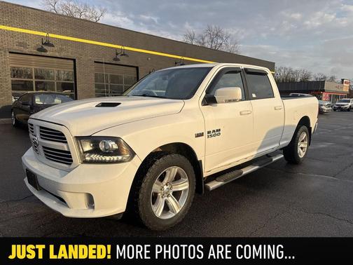 Bright White 2016 RAM 1500 Sport