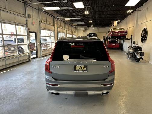2018 Volvo XC90 T6 Inscription