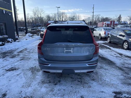 2018 Volvo XC90 T6 Inscription