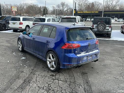 2015 Volkswagen Golf R 4-Door w/DCC & Navigation