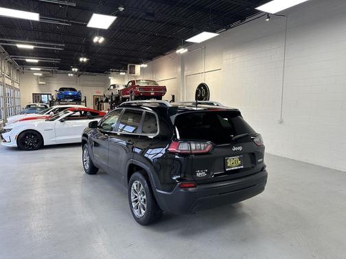 2020 Jeep Cherokee Latitude Plus