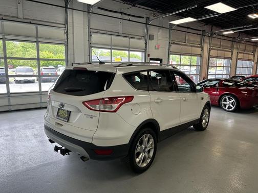 White Platinum Tricoat 2014 Ford Escape Titanium