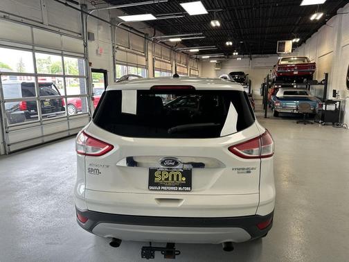 White Platinum Tricoat 2014 Ford Escape Titanium