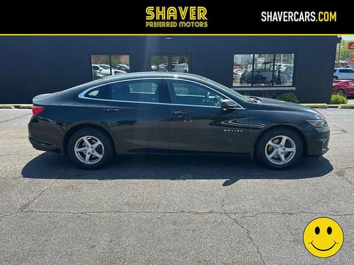Mosaic Black Metallic 2017 Chevrolet Malibu 1LS