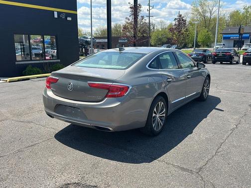 Pepperdust Metallic 2018 Buick LaCrosse Premium