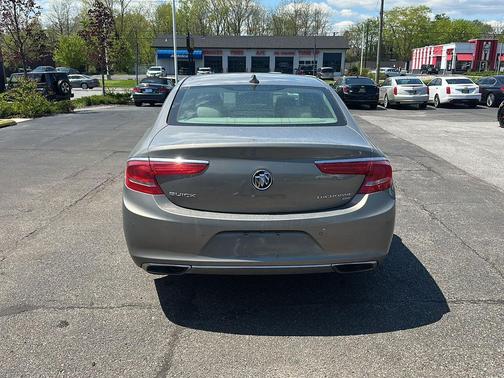 Pepperdust Metallic 2018 Buick LaCrosse Premium