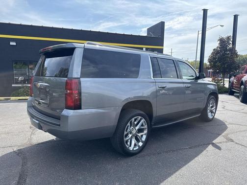 2020 Chevrolet Suburban LT