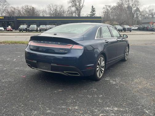 2017 Lincoln MKZ Base