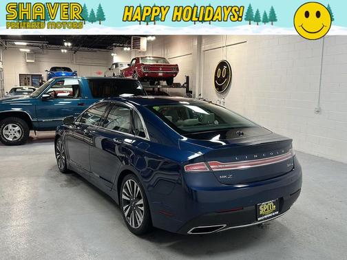 2017 Lincoln MKZ Base