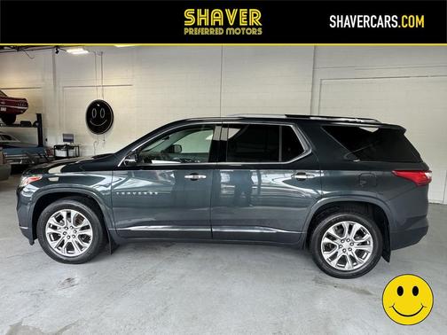 Graphite Metallic 2018 Chevrolet Traverse Premier