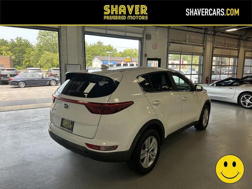 Clear White 2018 Kia Sportage LX