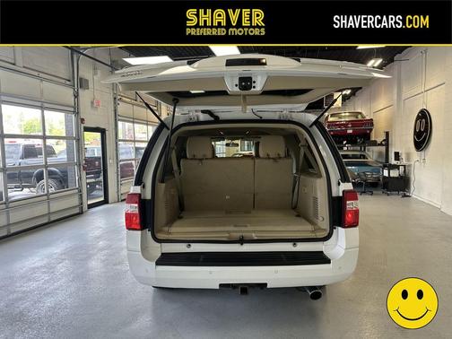 Oxford White 2017 Ford Expedition EL XLT