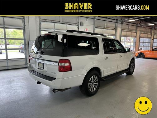 Oxford White 2017 Ford Expedition EL XLT