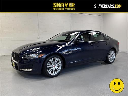 2017 Jaguar XF 35t Premium
