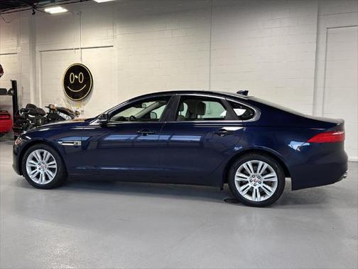 2017 Jaguar XF 35t Premium