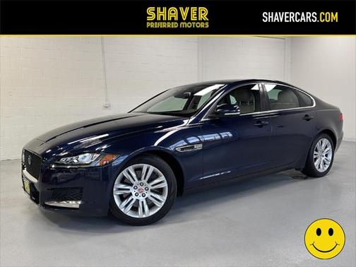 2017 Jaguar XF 35t Premium