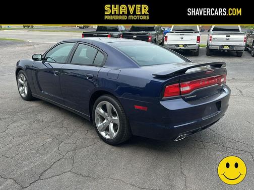 Jazz Blue Pearlcoat 2014 Dodge Charger SE