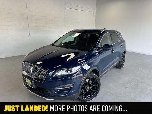Rhapsody Blue Metallic 2019 Lincoln MKC Reserve