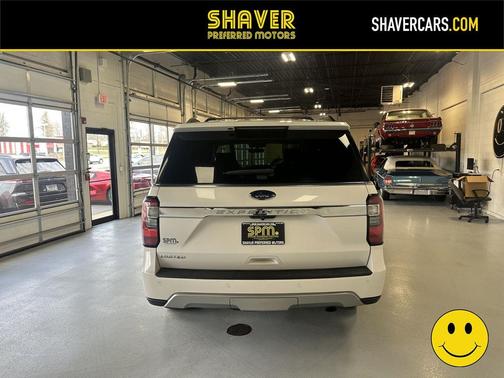 White Platinum Metallic Tri-Coat 2018 Ford Expedition Limited