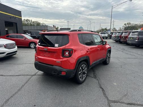 Colorado Red 2015 Jeep Renegade Latitude