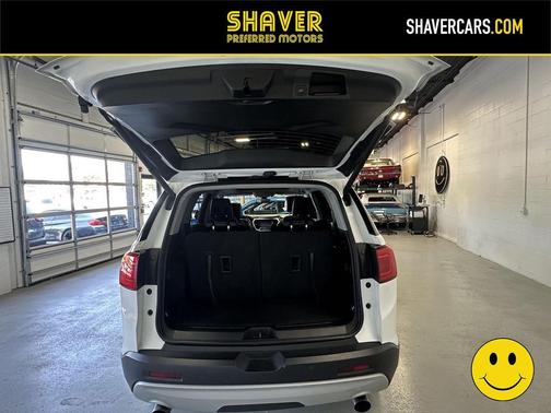 Summit White 2018 GMC Acadia SLT-1