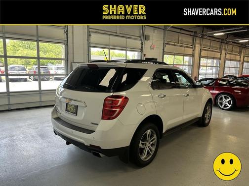 Iridescent Pearl Tricoat 2017 Chevrolet Equinox Premier