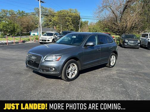 Monsoon Gray Metallic 2015 Audi Q5 3.0T Premium Plus