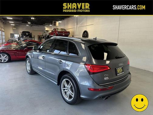 Monsoon Gray Metallic 2015 Audi Q5 3.0T Premium Plus