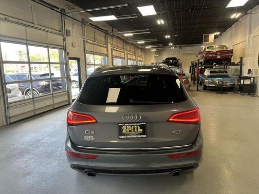 Monsoon Gray Metallic 2015 Audi Q5 3.0T Premium Plus