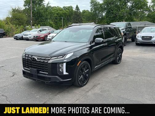 Abyss Black Pearl 2023 Hyundai PALISADE XRT