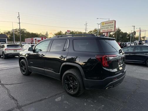 2021 GMC Acadia AWD AT4