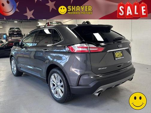 2019 Ford Edge Titanium