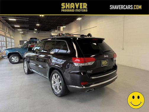 2020 Jeep Grand Cherokee Summit