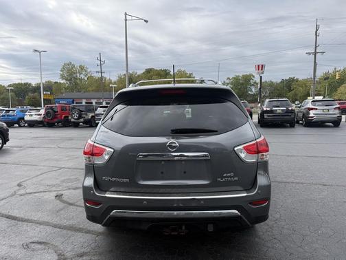2016 Nissan Pathfinder Platinum