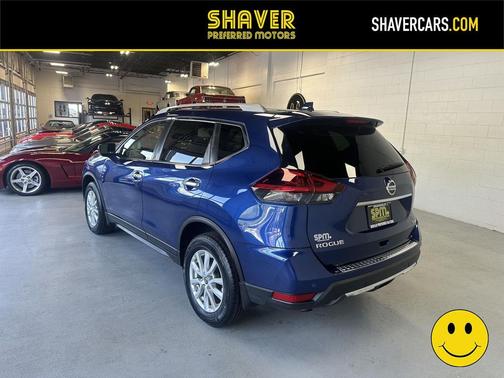 Caspian Blue Metallic 2020 Nissan Rogue SV