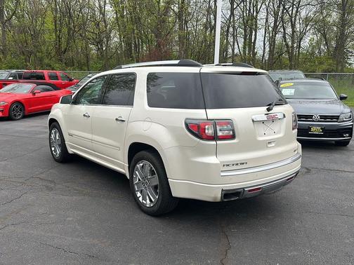 White Diamond Tricoat 2015 GMC Acadia Denali