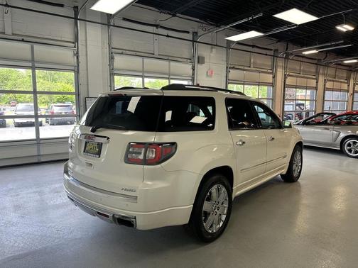 White Diamond Tricoat 2015 GMC Acadia Denali