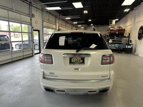 White Diamond Tricoat 2015 GMC Acadia Denali