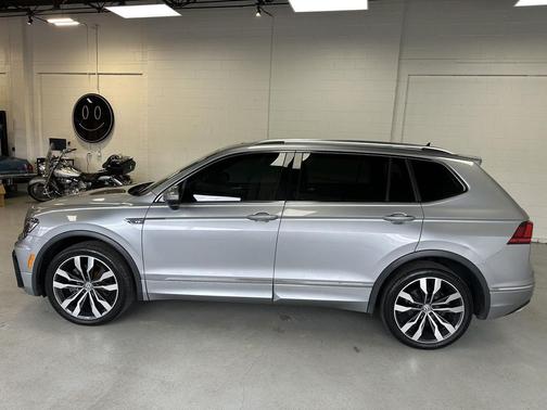 2020 Volkswagen Tiguan 2.0T SEL R-Line 4MOTION