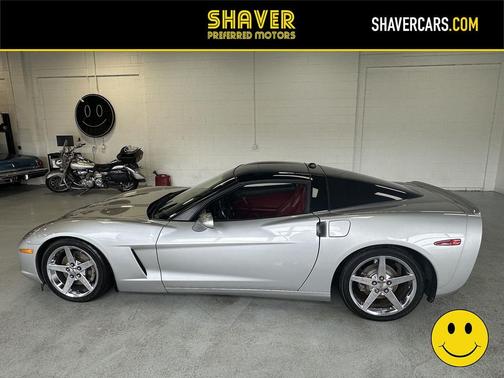 2005 Chevrolet Corvette Base