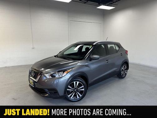 2020 Nissan Kicks SV