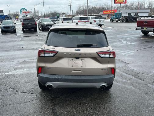 2021 Ford Escape SE