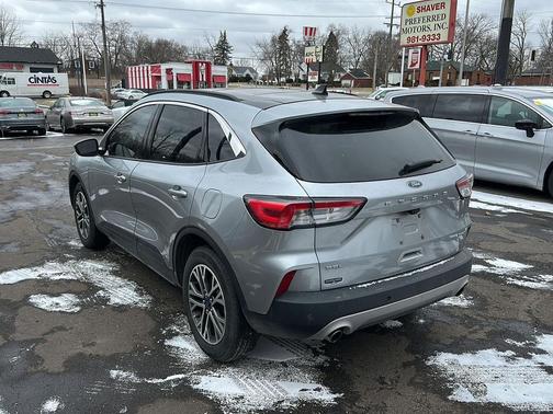2021 Ford Escape SEL